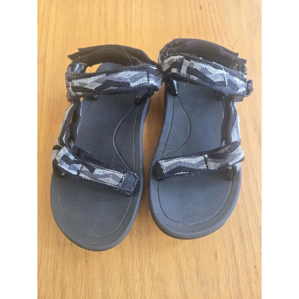 TEVA Sandals Toddler Size 10 Black Gray Outdoor Hiking Water All Terrain Shoe